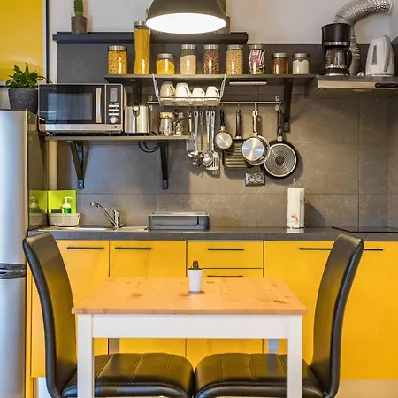 Julija Appartement *