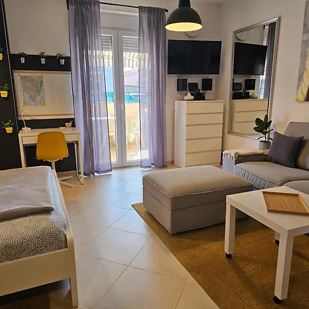 Julija Apartment *
